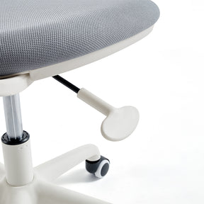 Willem Adjustable Height Office Chair with PU Caster Wheels For Study Room