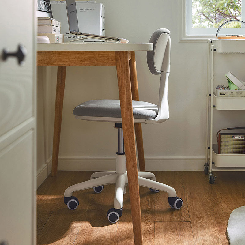Willem Adjustable Height Office Chair with PU Caster Wheels For Study Room